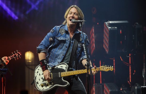 Watch: Keith Urban covers Luke Combs Watch: Keith Urban covers Luke Combs