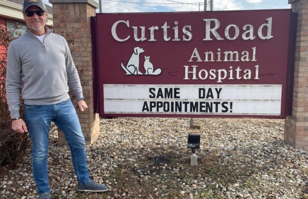 PET OF THE WEEK: We took it on the road to Curtis Road Animal Hospital for a tour!